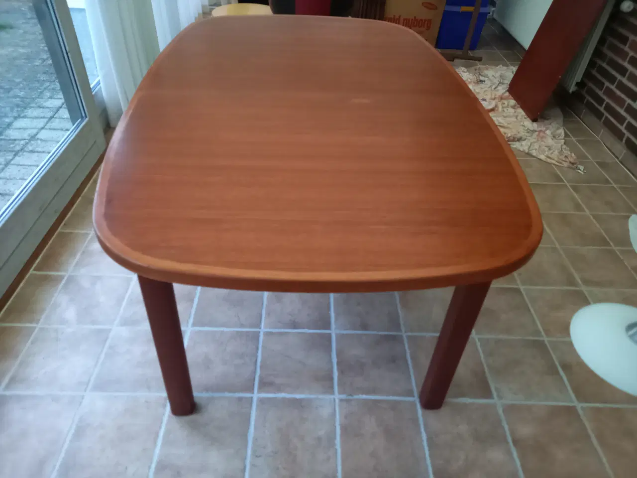 Billede 1 - Stort spisebord i teaktræ 