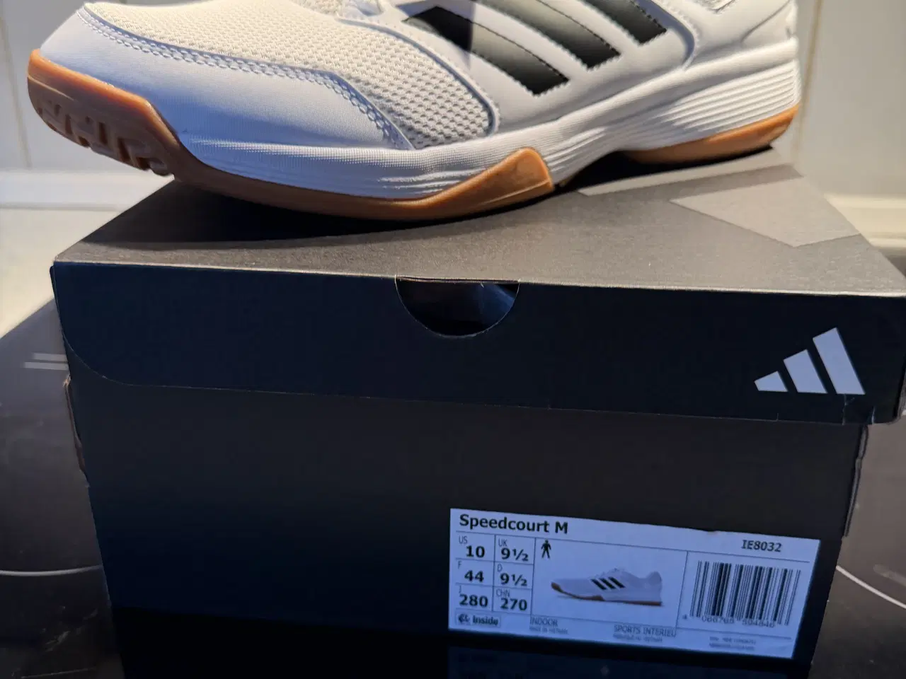 Billede 2 - Adidas sko str 44 nye