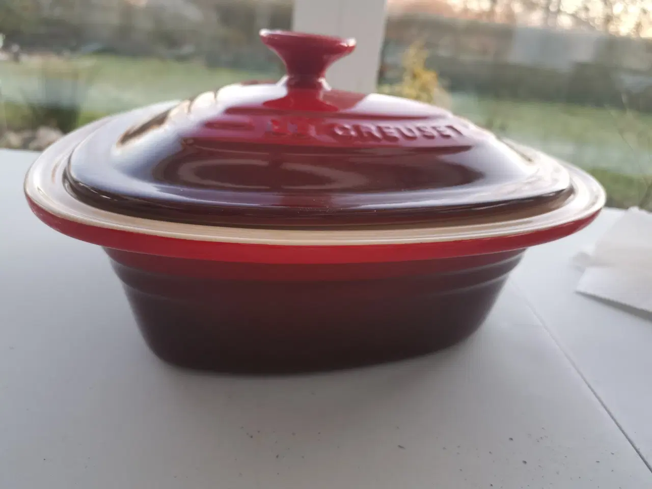 Billede 3 - Stort Le Creuset hjertefad med låg