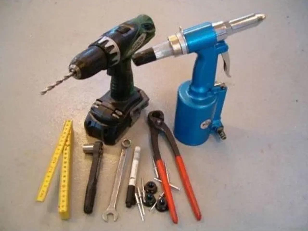 Billede 2 - Mont. høj presenning Eduard