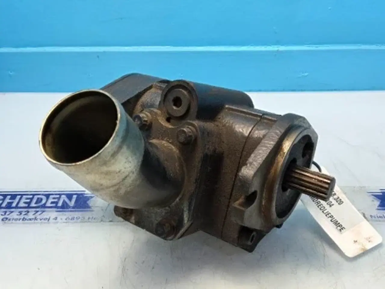 Billede 13 - New Holland T8.320  Smøreoliepumpe 84425104