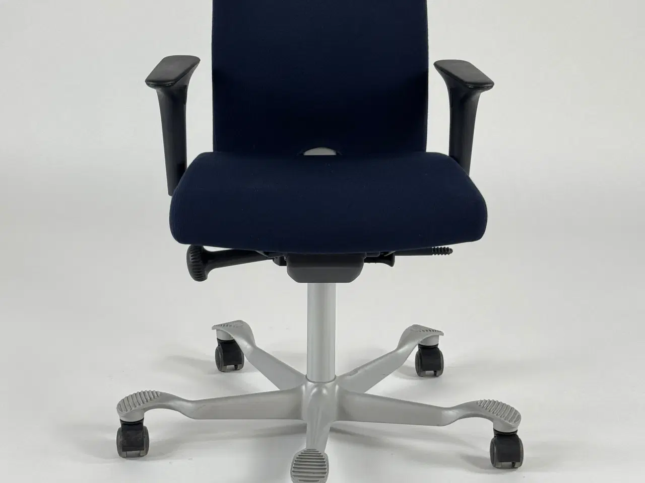 Billede 3 - HÅG Creed 6002 Kontorstol – Mørkeblå/Gråt Stel m. Armlæn 200 mm