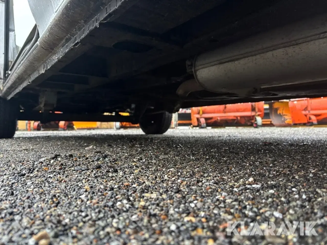 Billede 12 - Varebil Ford Transit 300M med lift