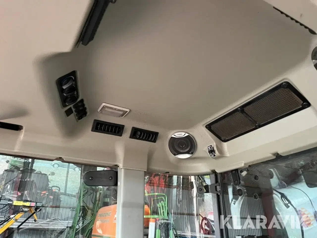 Billede 10 - Traktor Kubota L4240