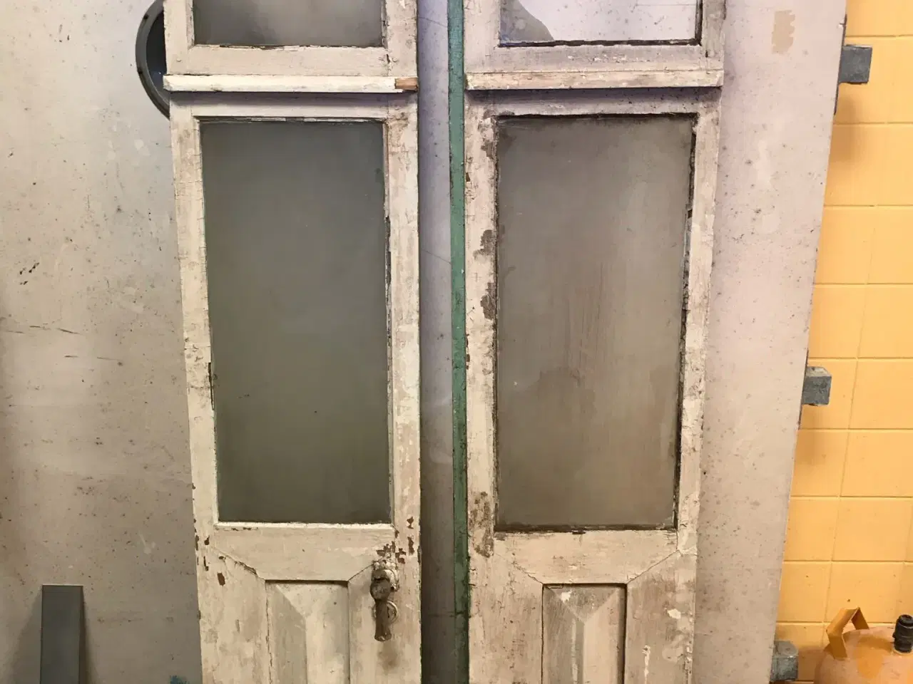 Billede 5 - klassiske døre med ruder og sprosser