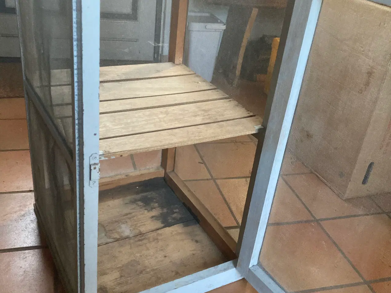 Billede 2 - Flueskab