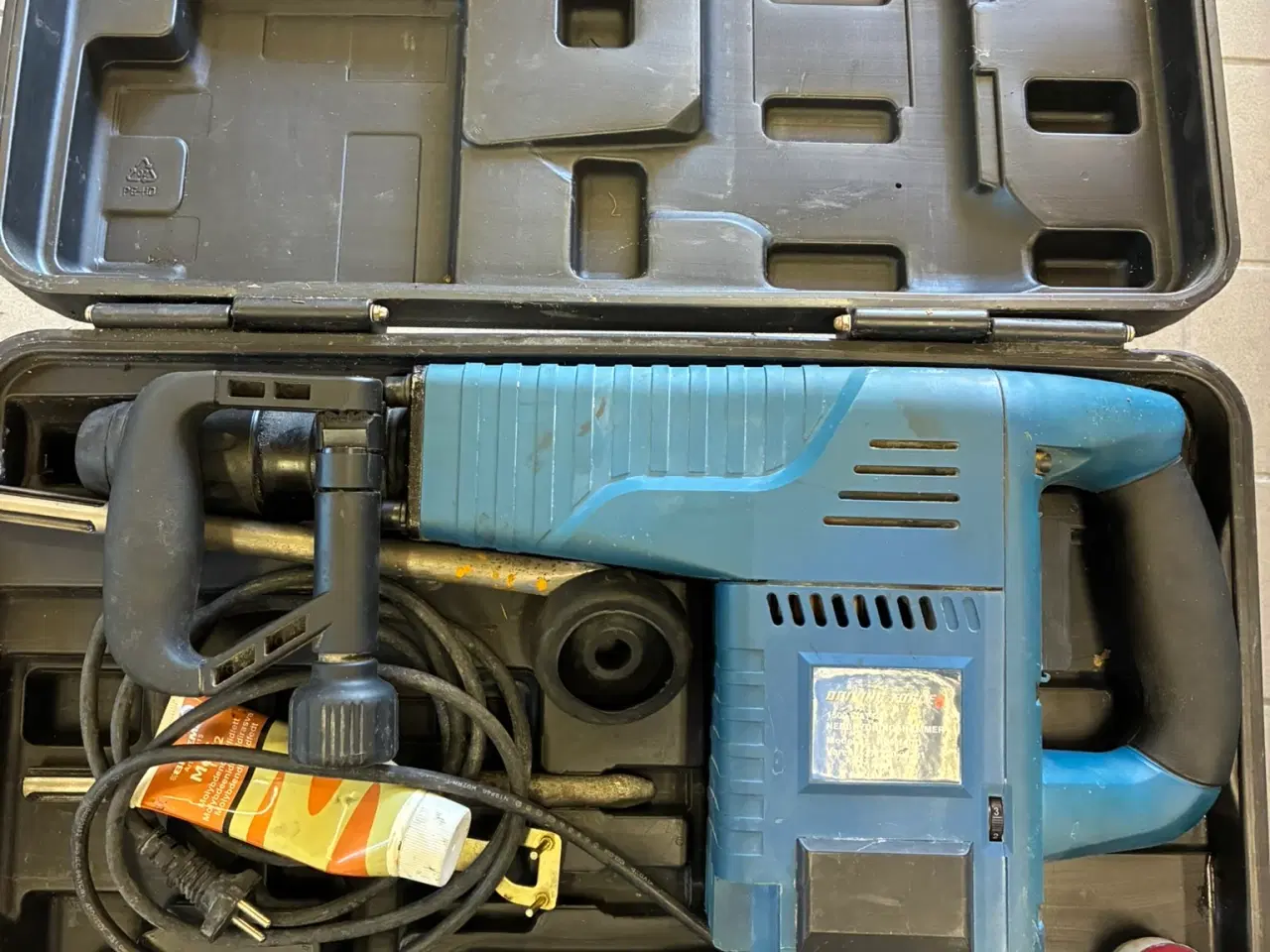 Billede 1 - Kraftig nedbrydningshammer 1500 W + lille boremask