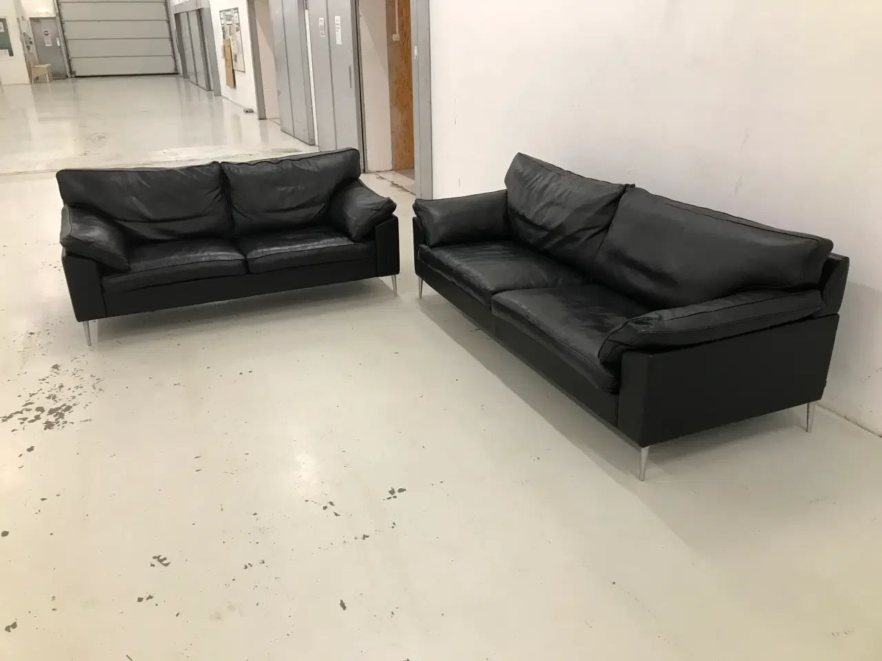 Billede 6 - Søren Lund SL329 2x3 Pers.Sofagruppe i sort læder.