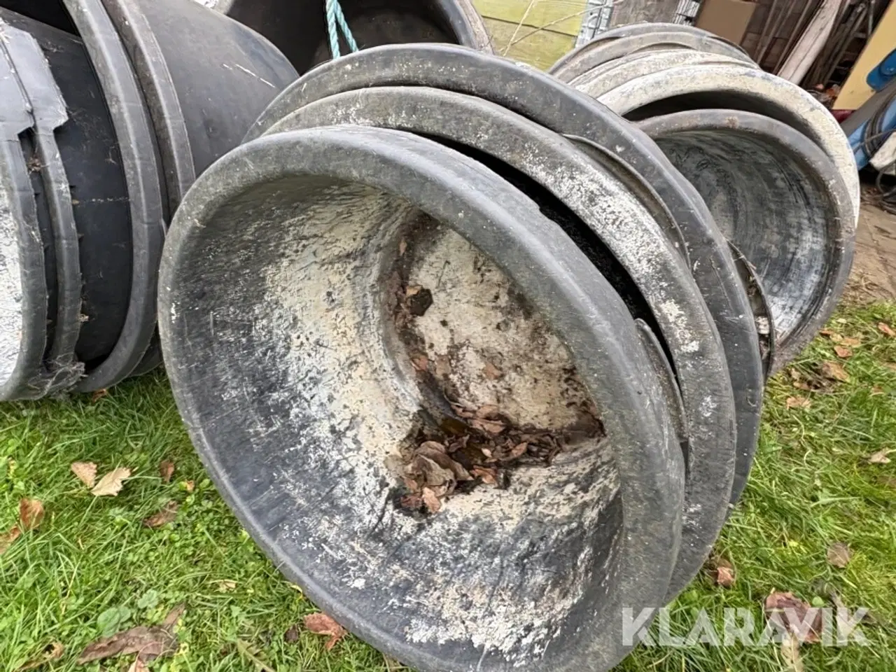 Billede 11 - Murerbaljer 23 styks og 4 små spande