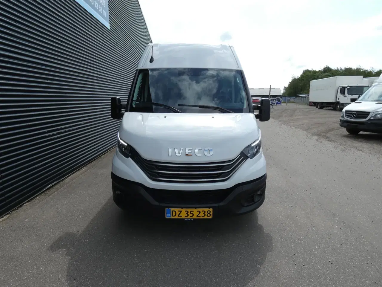 Billede 4 - Iveco Daily 35C18 12m3 3,0 D Hi-Matic 180HK Van 8g Aut.