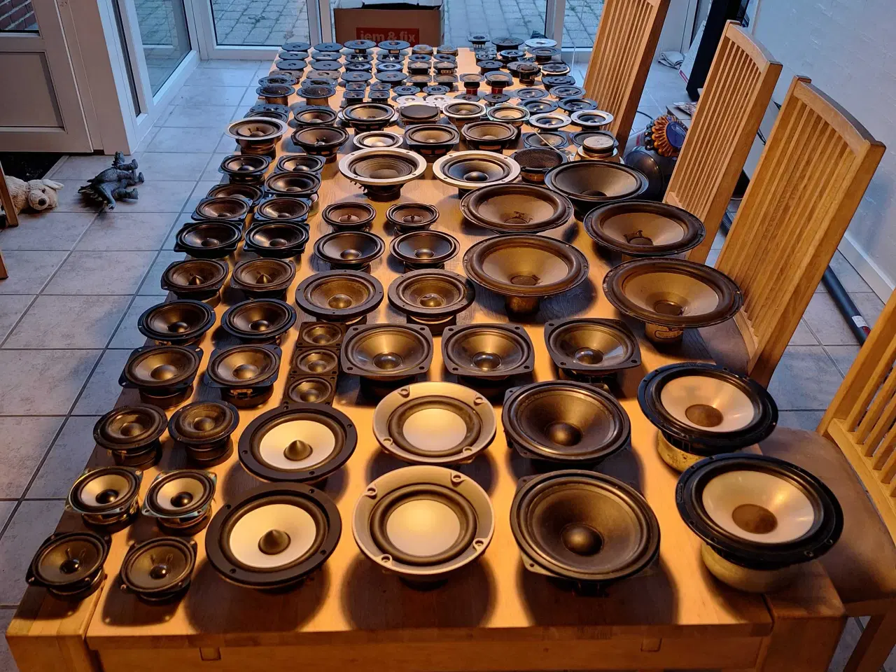 Billede 1 - Mange dele, komponenter og enheder