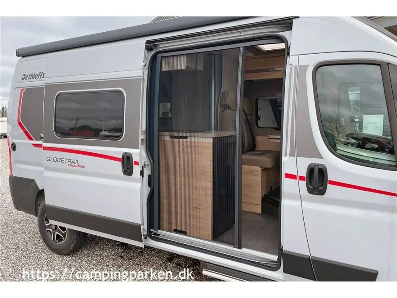 Billede 16 - 2024 - Dethleffs Globetrail CVD 600 ER Advantage   Udlejes: Ny camper van på 6 meter med enkeltsenge og automatgear