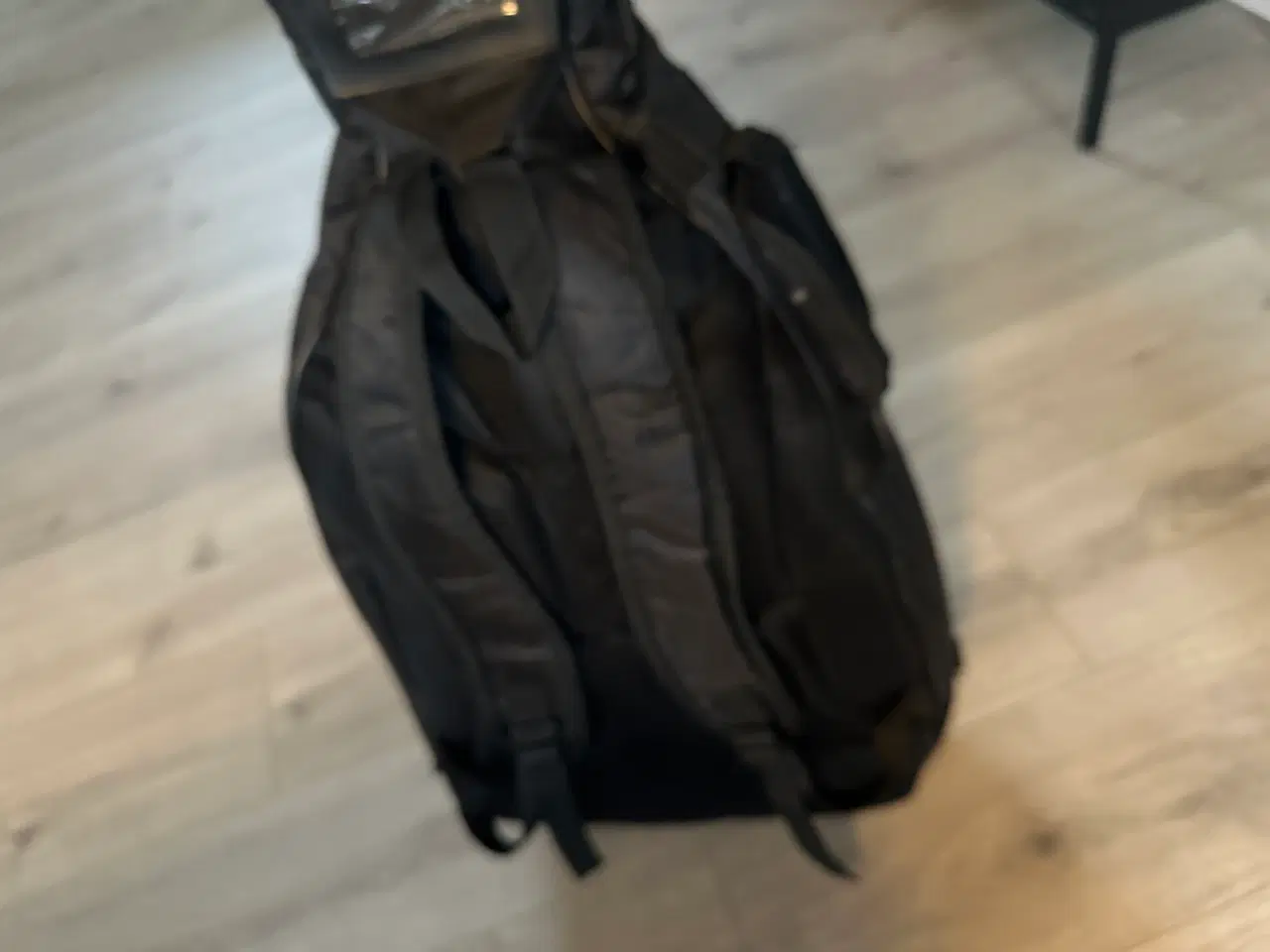 Billede 14 - Guitar med taske