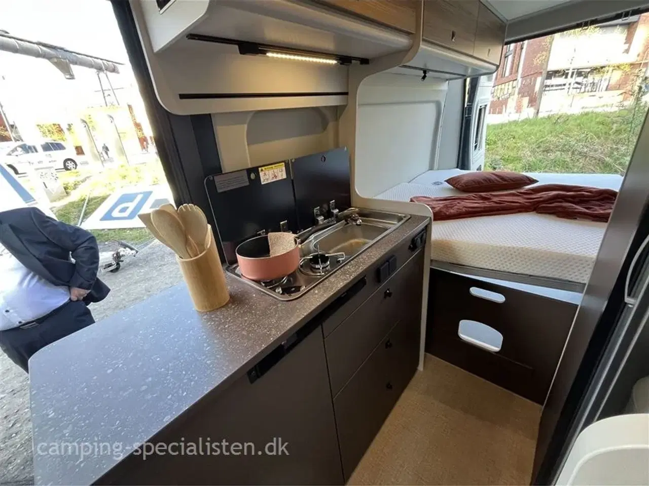 Billede 6 - 2026 - Bürstner   NYHED! Bürstner B66 C 600 2026 - kampagnemodel - Se den snart hos Camping-Specialisten.dk