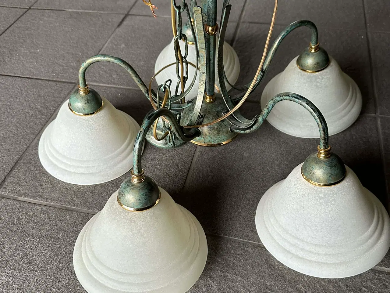 Billede 2 - Flotte lamper sælges