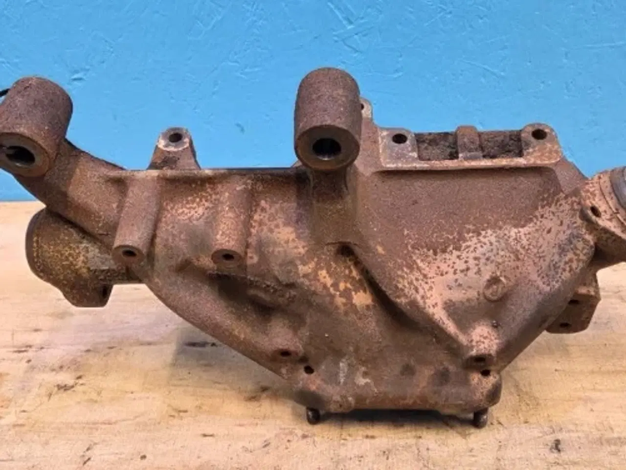 Billede 6 - Mercedes OM502LA Udstødningsmanifold R5421421009