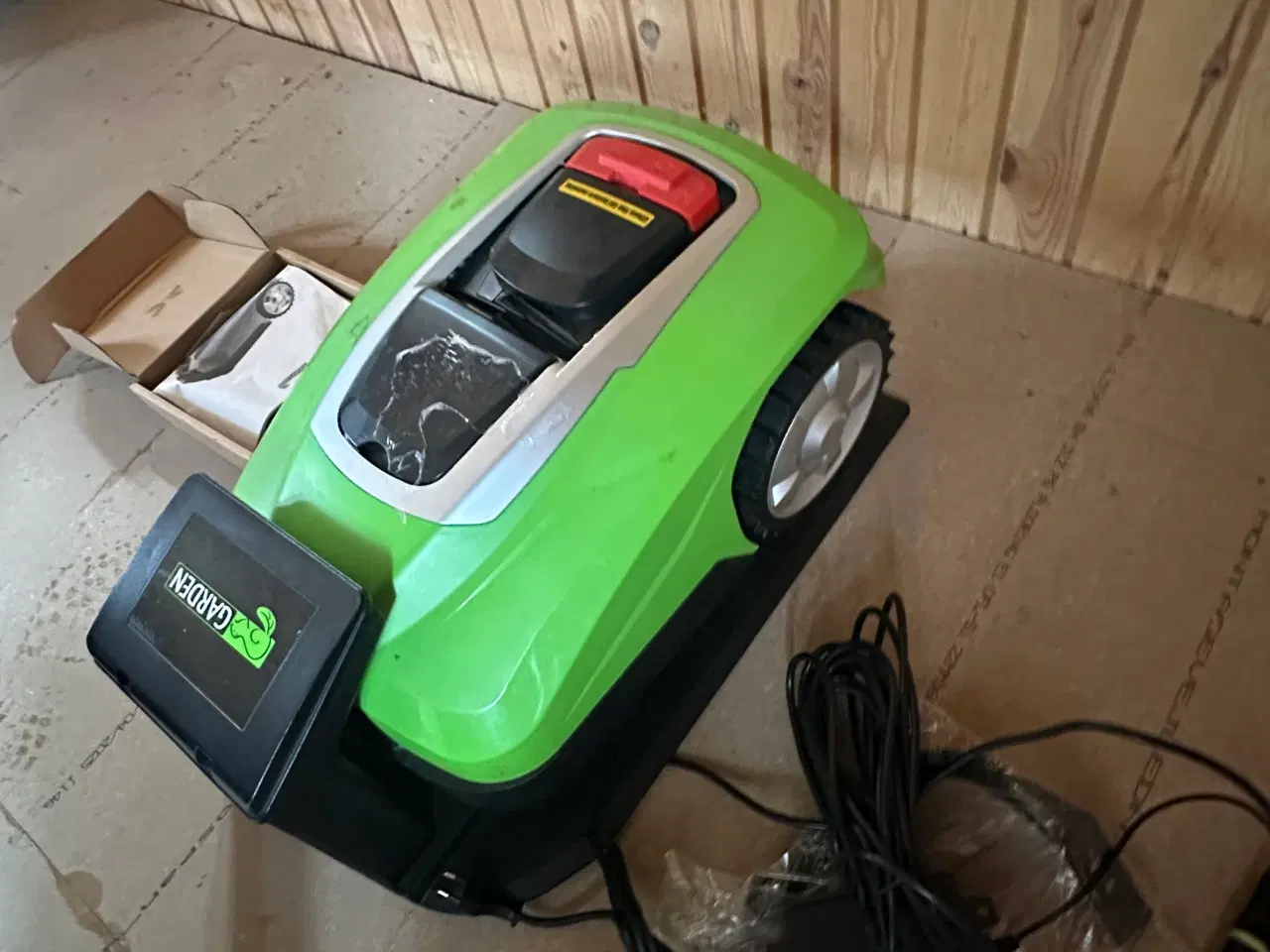 Billede 3 - Robot plæneklipper fra garden