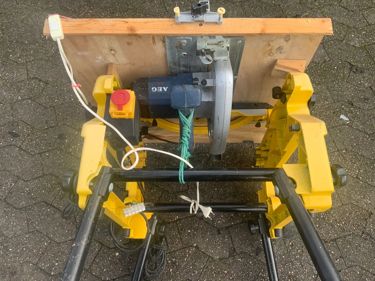 Billede 4 - Millarco arbejdsbord / savbord