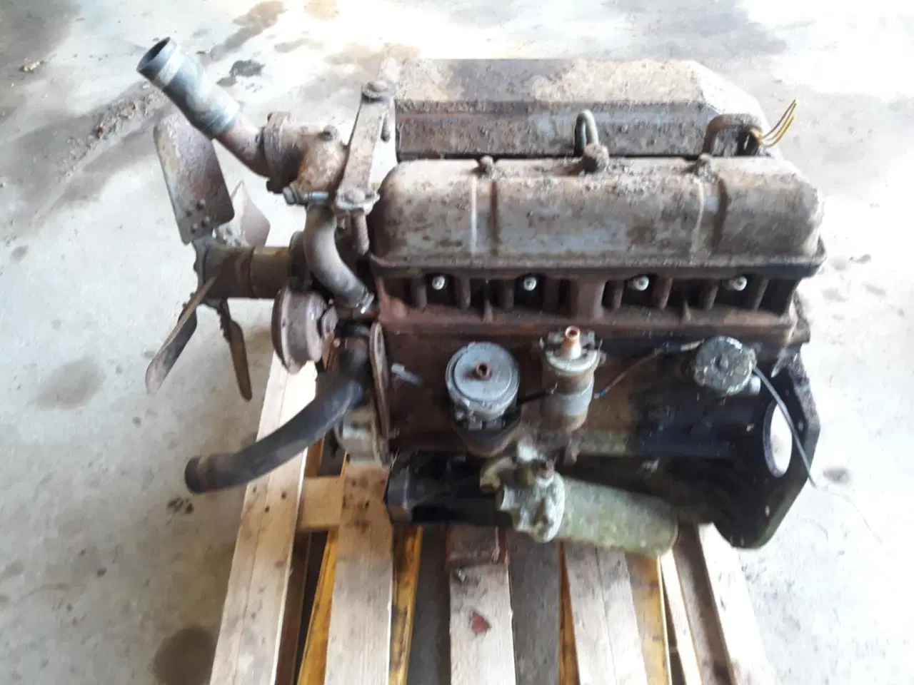 Billede 1 - Ferguson 35 motor