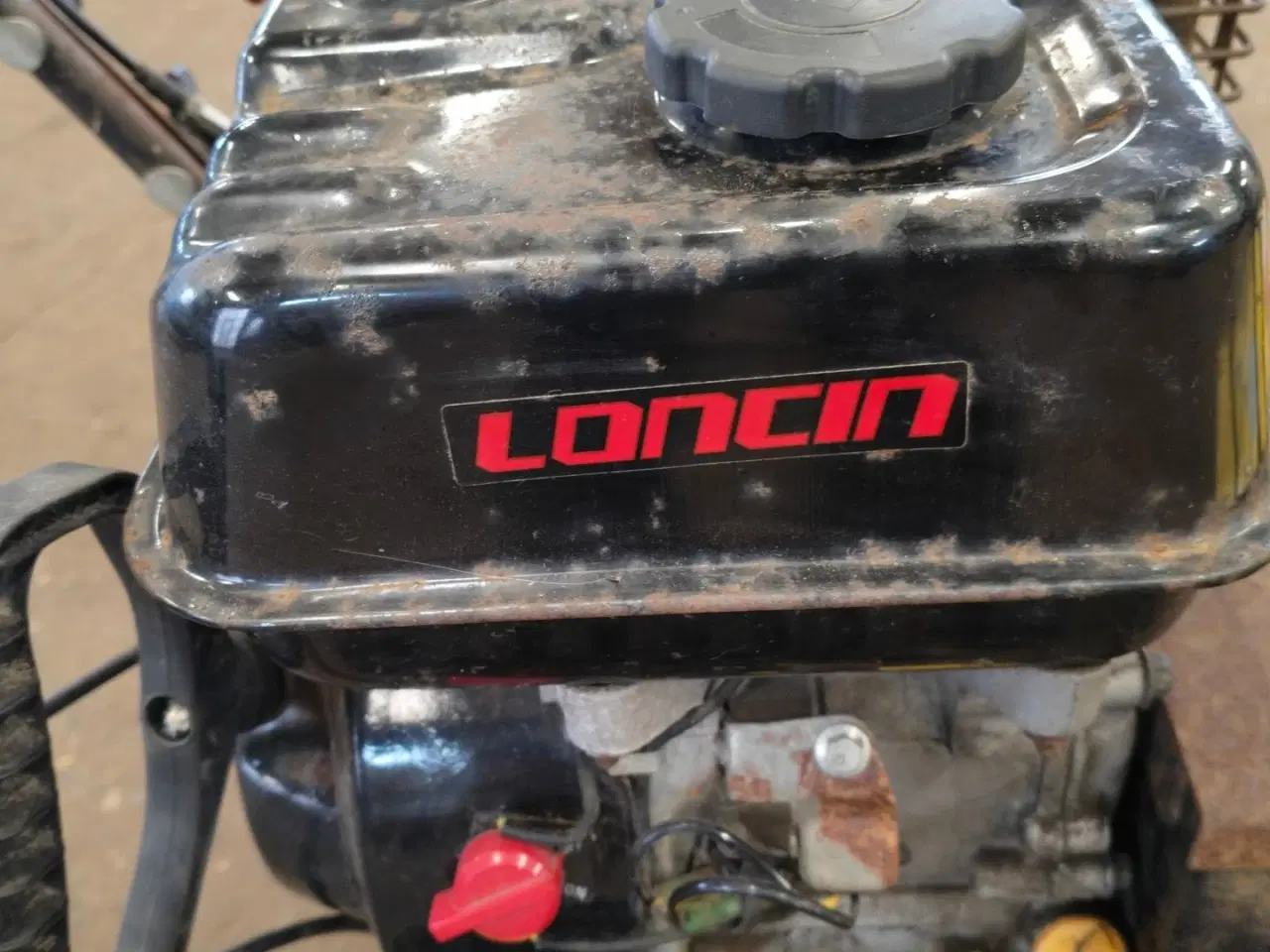 Billede 8 - Loncin Fejemaskine momsfri