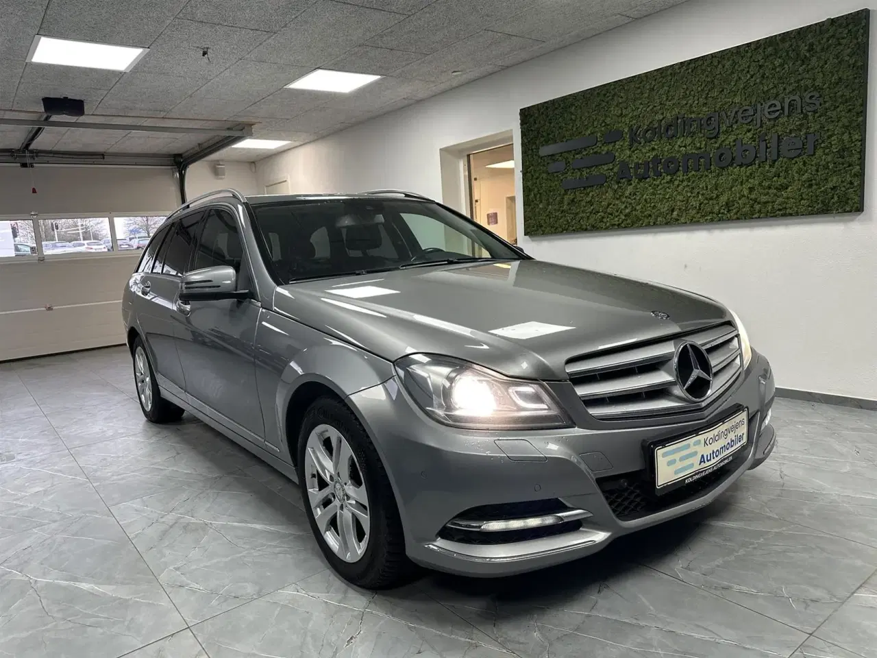 Billede 1 - Mercedes-Benz C220 d T 2,1 CDI BlueEfficiency Avantgarde 170HK Stc Aut.