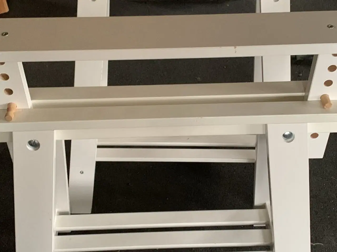 Billede 7 - Bordbukke i hvid 2 stk