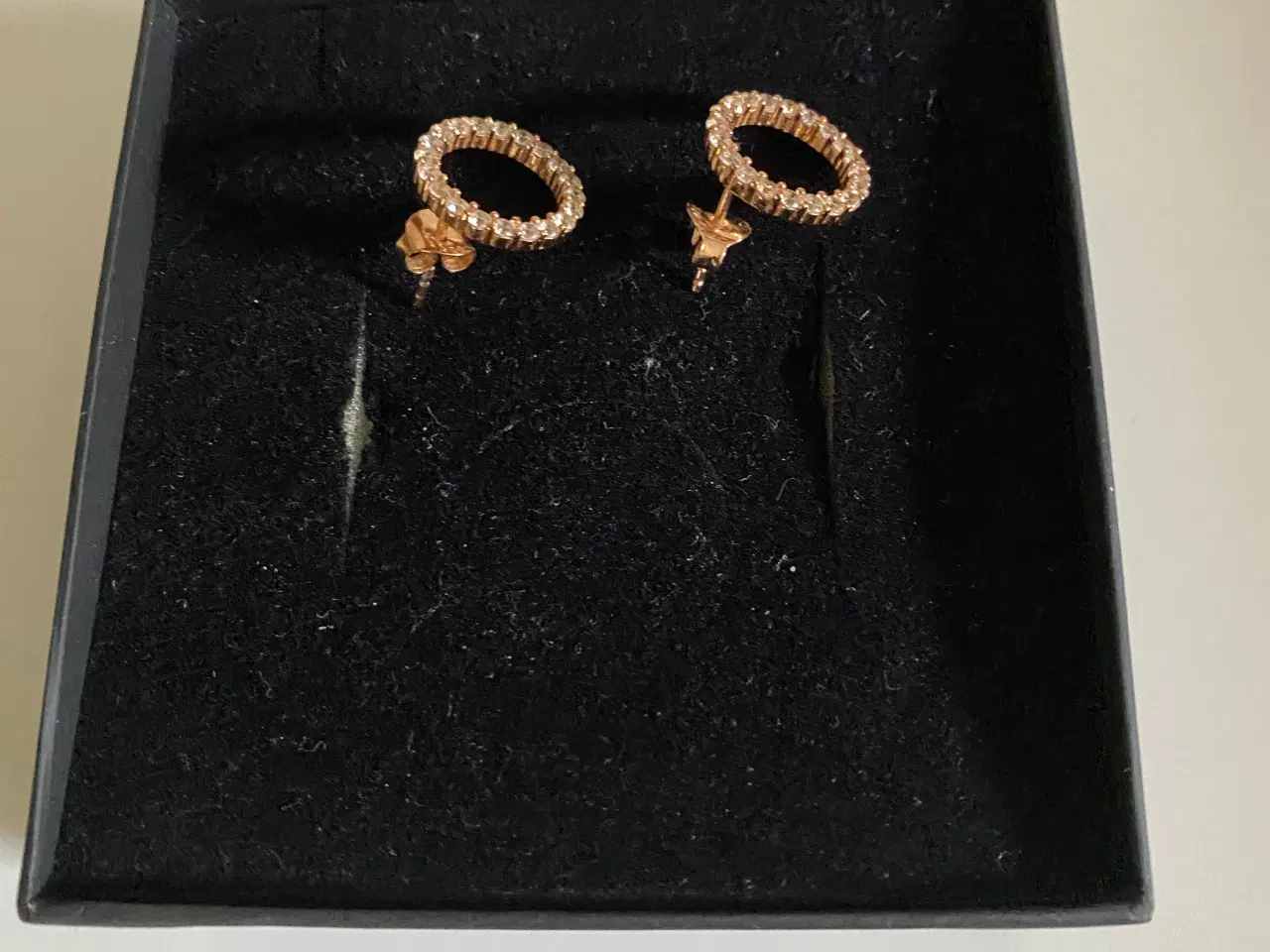 Billede 2 - Biella øreringe fra Sif Jakobs