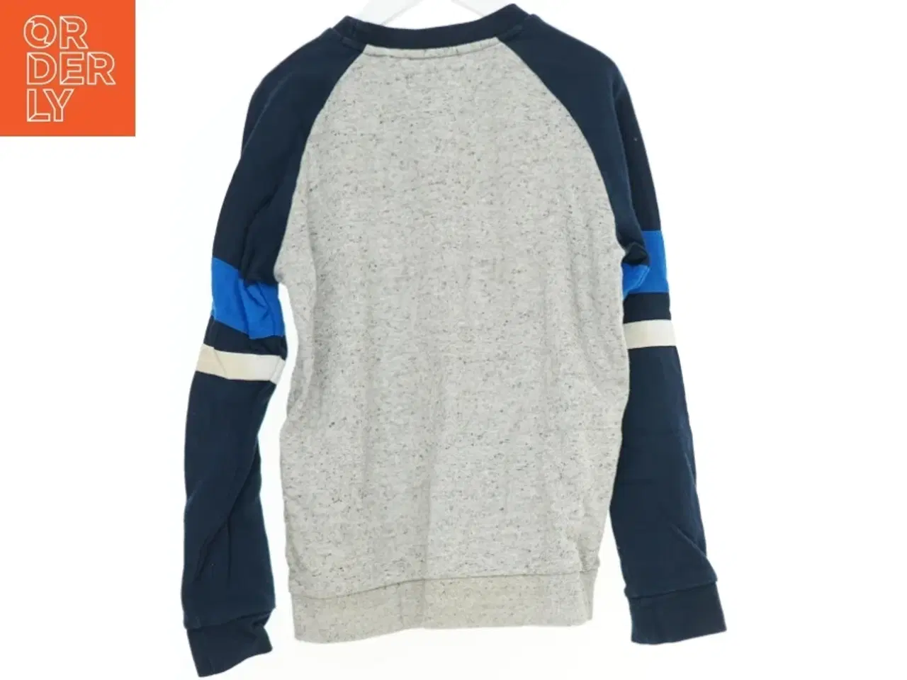 Billede 2 - Grå og blå sweatshirt fra Next (str. 134)