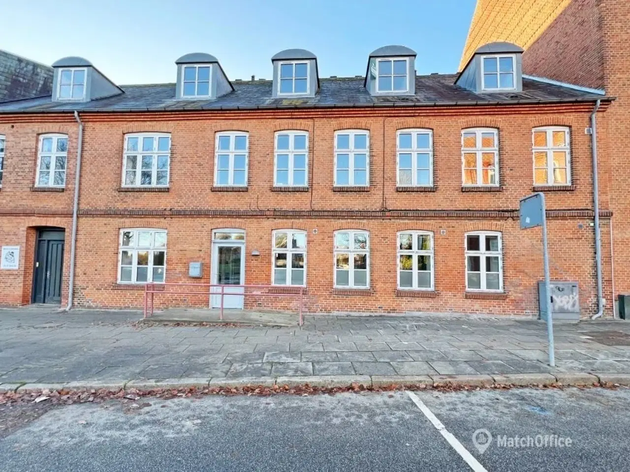 Billede 1 - Kontor- / kliniklokaler i centrum af Viborg - i alt ca. 140 kvm