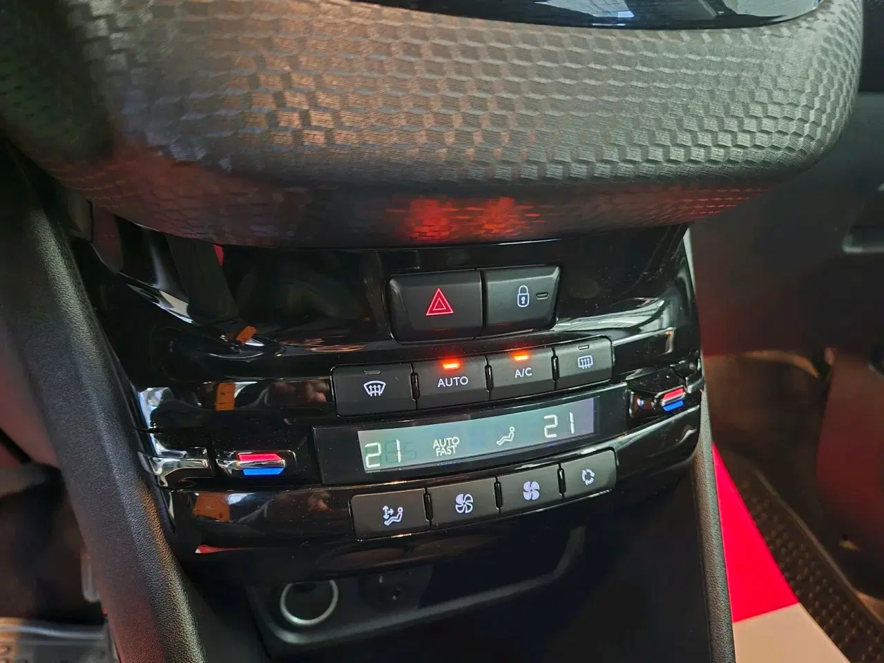 Billede 11 - Peugeot 2008 1,2 VTi Active 82HK 5d