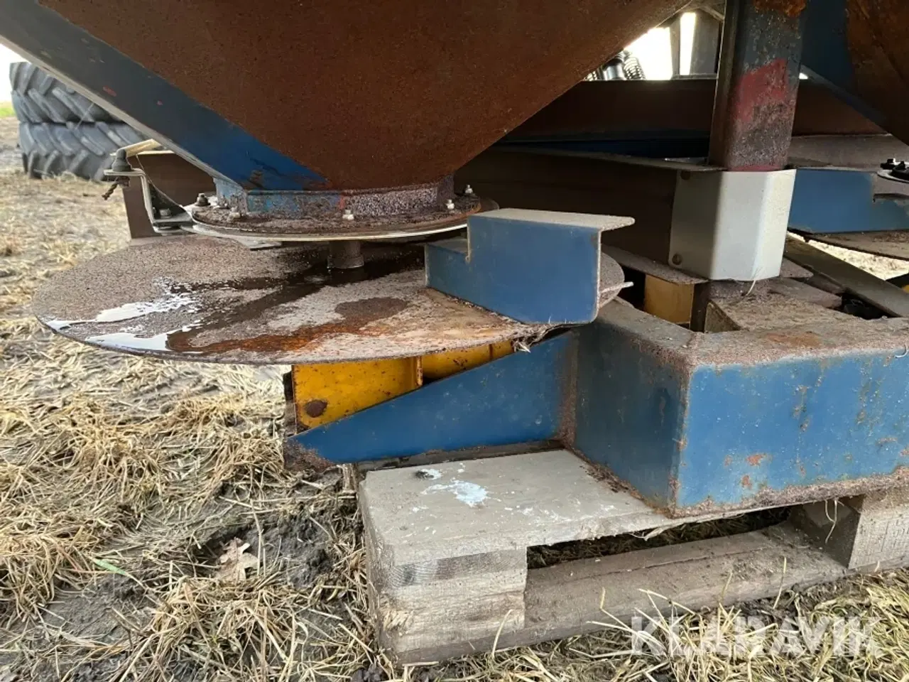 Billede 6 - Gødningsspredere Bøgballe