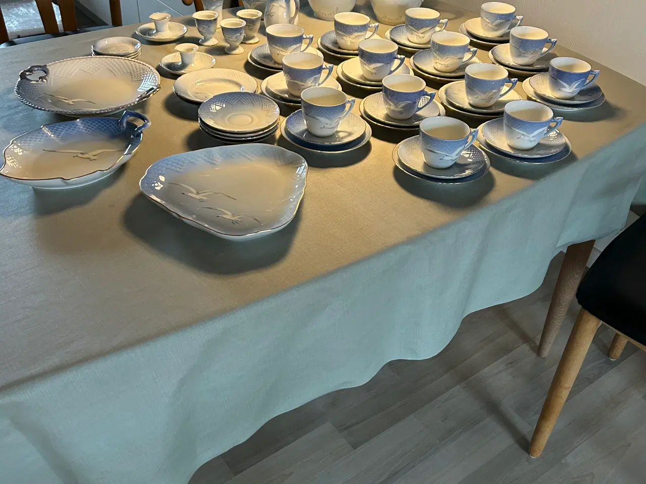 Billede 6 - Kaffemågestel med guldkant