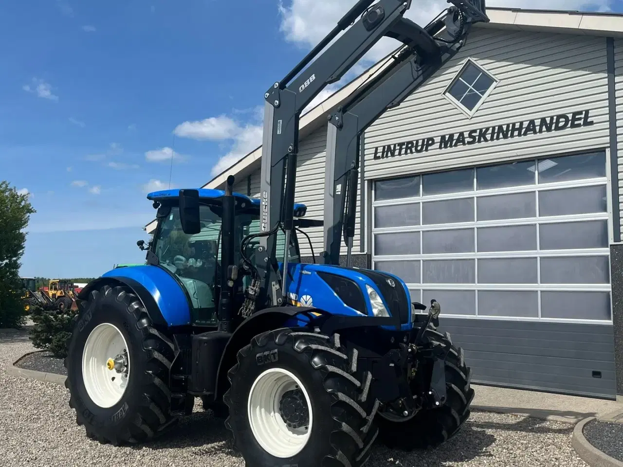 Billede 24 - New Holland T7.270 AC med frontlift og frontlæsser