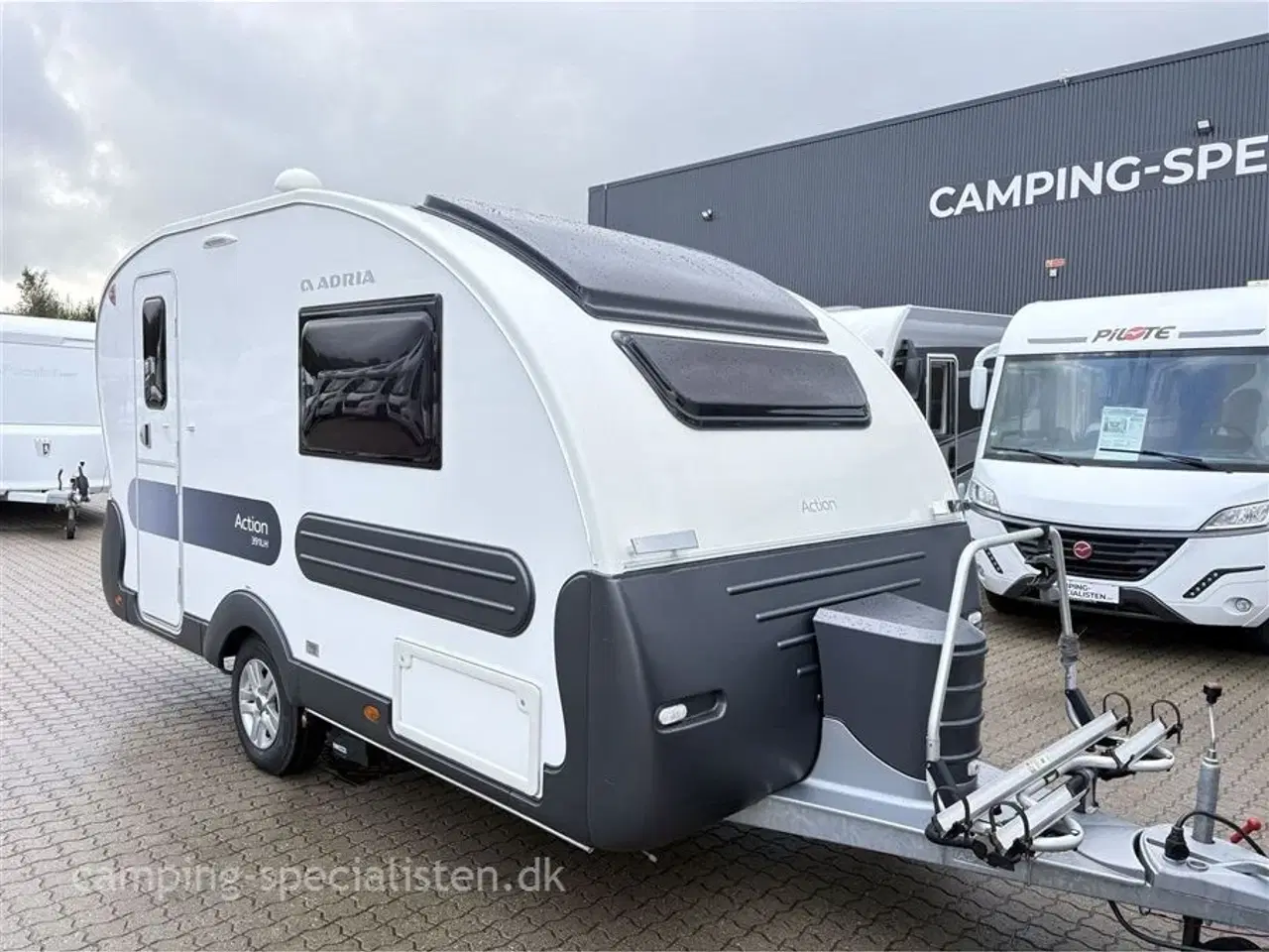 Billede 2 - 2020 - Adria Action 391 LH   Adria Action 391 LH 2020 - Se den nu hos Camping-Specialisten.dk