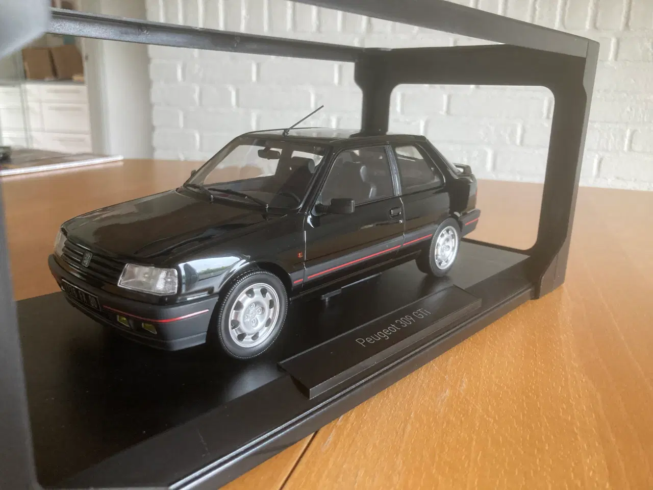 Billede 6 - Peugeot 309 GTI 1:18