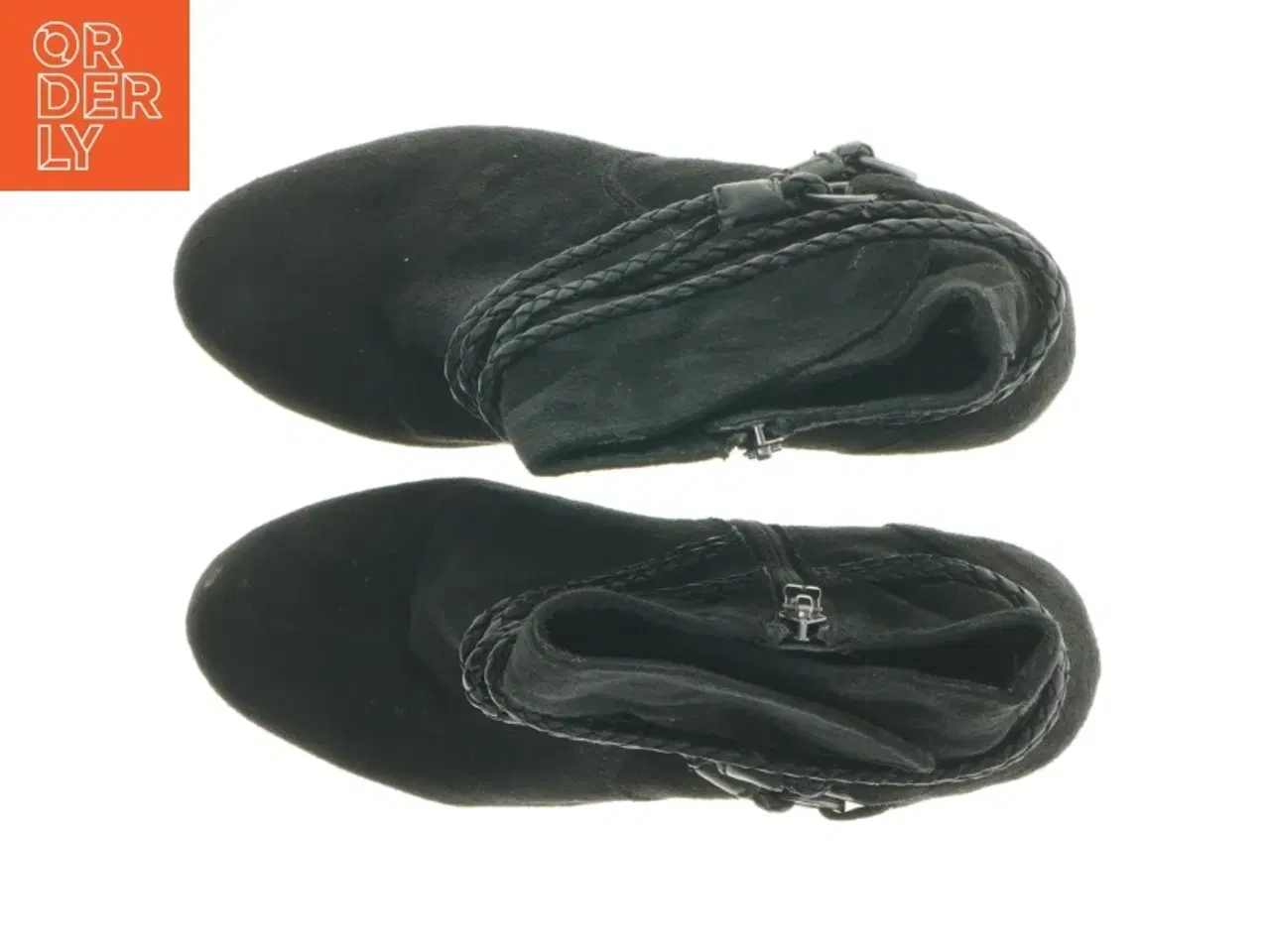 Billede 4 - Sort ankelstøvler med høj hæl fra Tamaris (str. 40 )