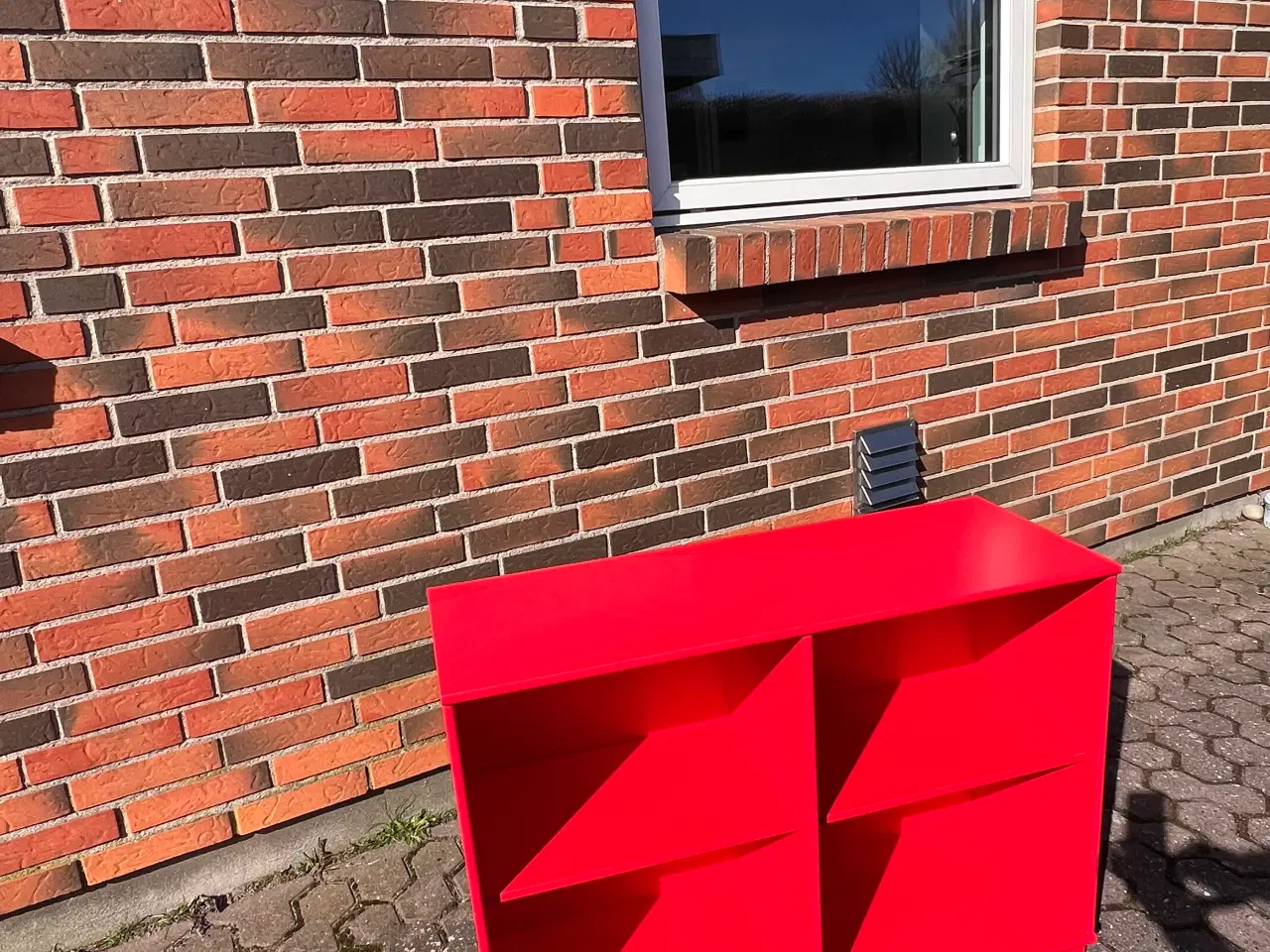 Billede 3 - Reol Mistral med sokkel og vægophæng