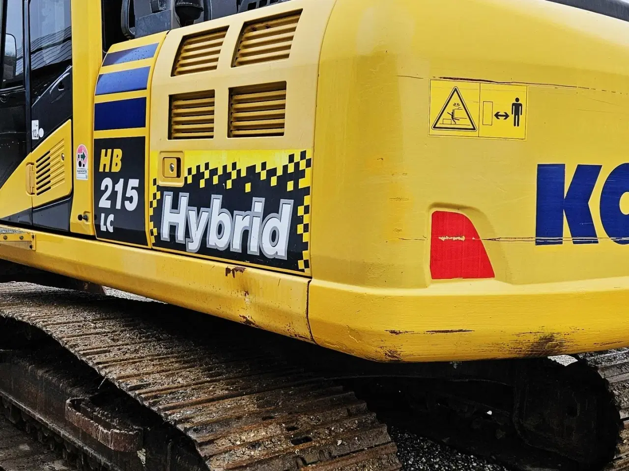 Billede 5 - Komatsu HB215LC-2 / Rotortilt med klo / Leica 3D / Skovlsæt / Hybrid