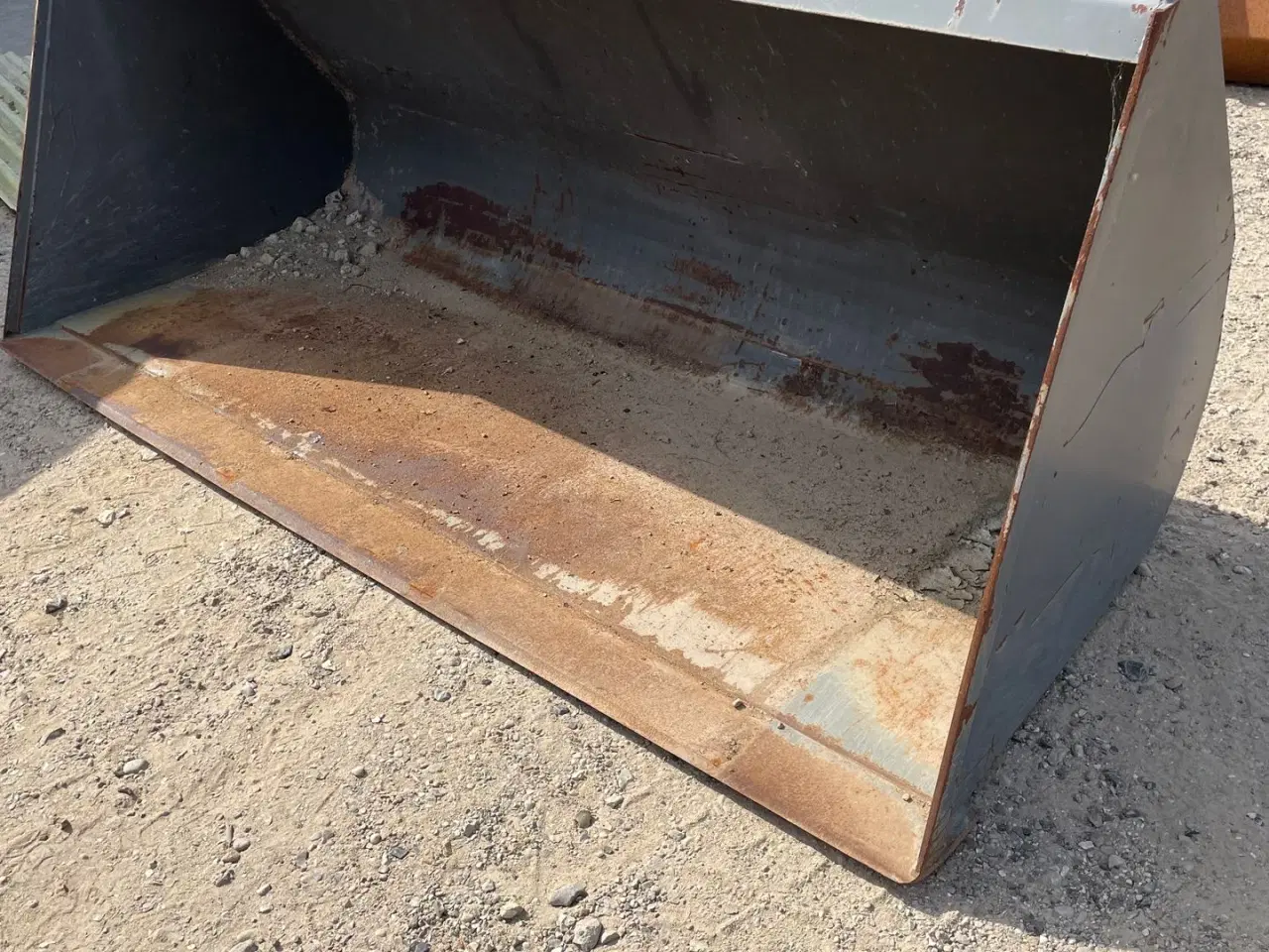 Billede 1 - Norje Læsseskovl m. manitou skifte