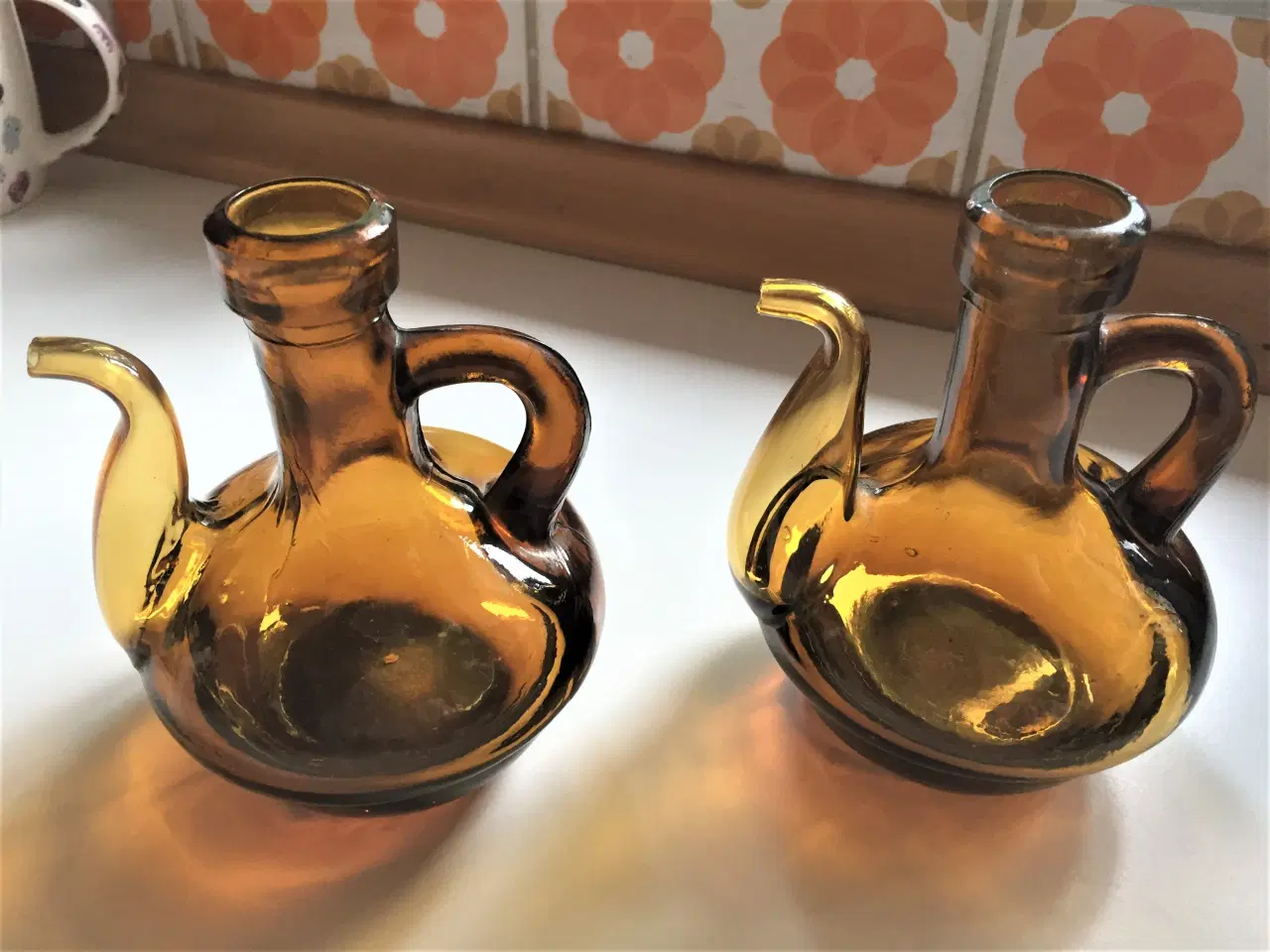 Billede 1 - Olie og eddike sæt i brunt glas