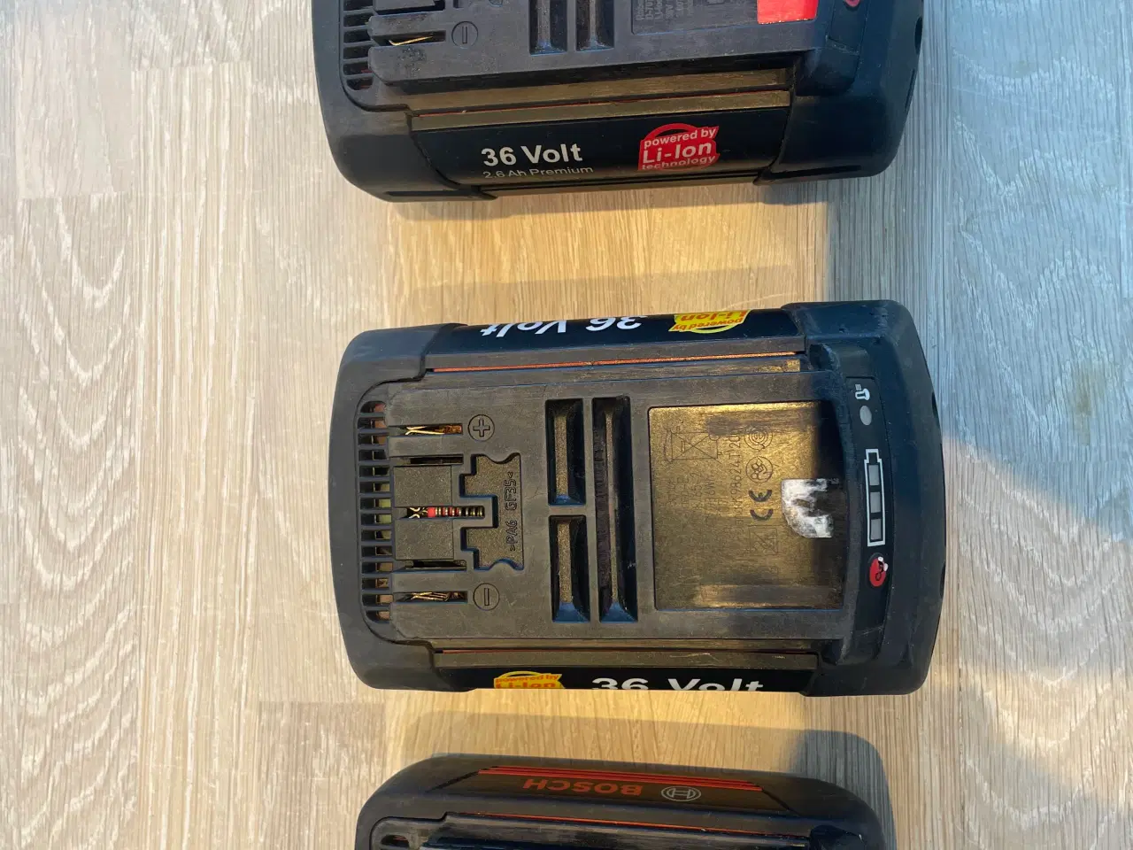 Billede 8 - Bosch akku hækkeklipper 36v med 3 batterier og opl