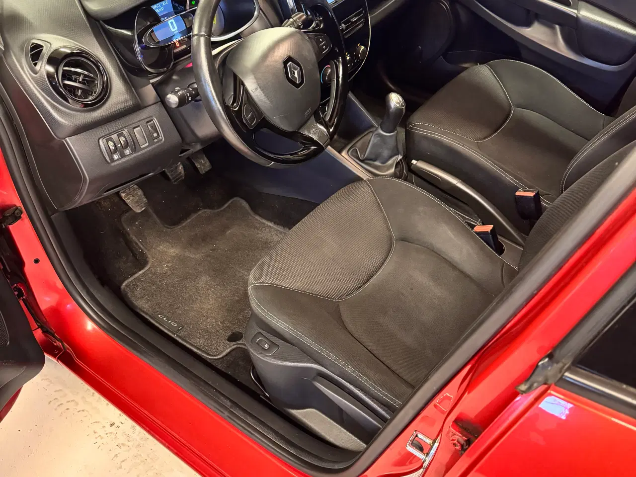 Billede 12 - Renault CLIO Expression 2015 23 KM/L !