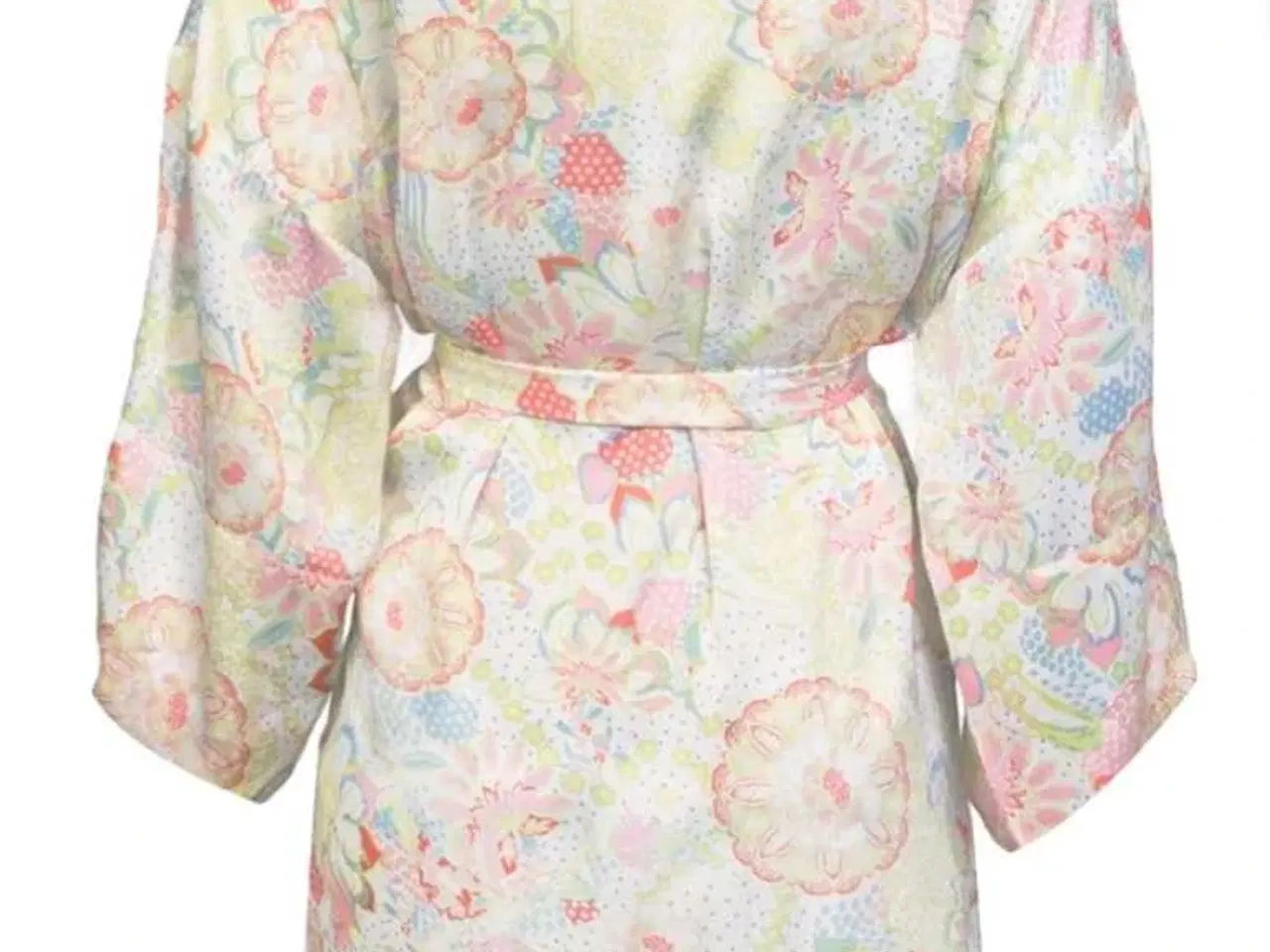 Billede 2 - Ny Liberté kimono 
