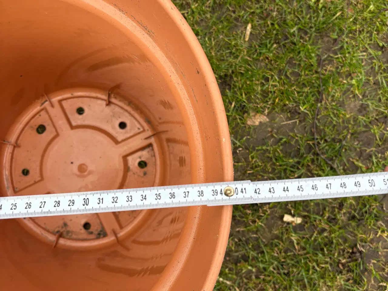 Billede 3 - Plastik krukker 