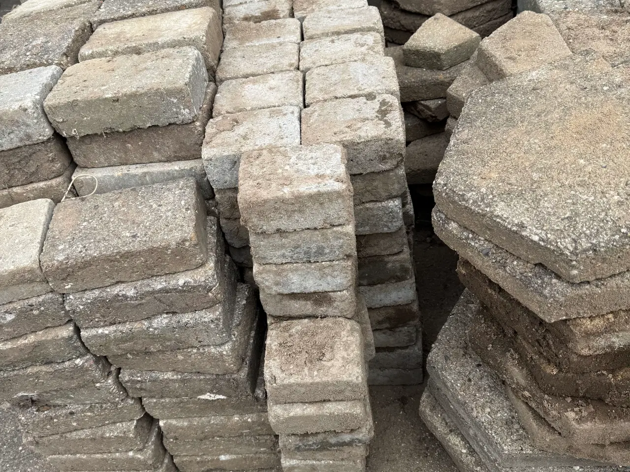 Billede 5 - sten/fliser kan hentes gratis