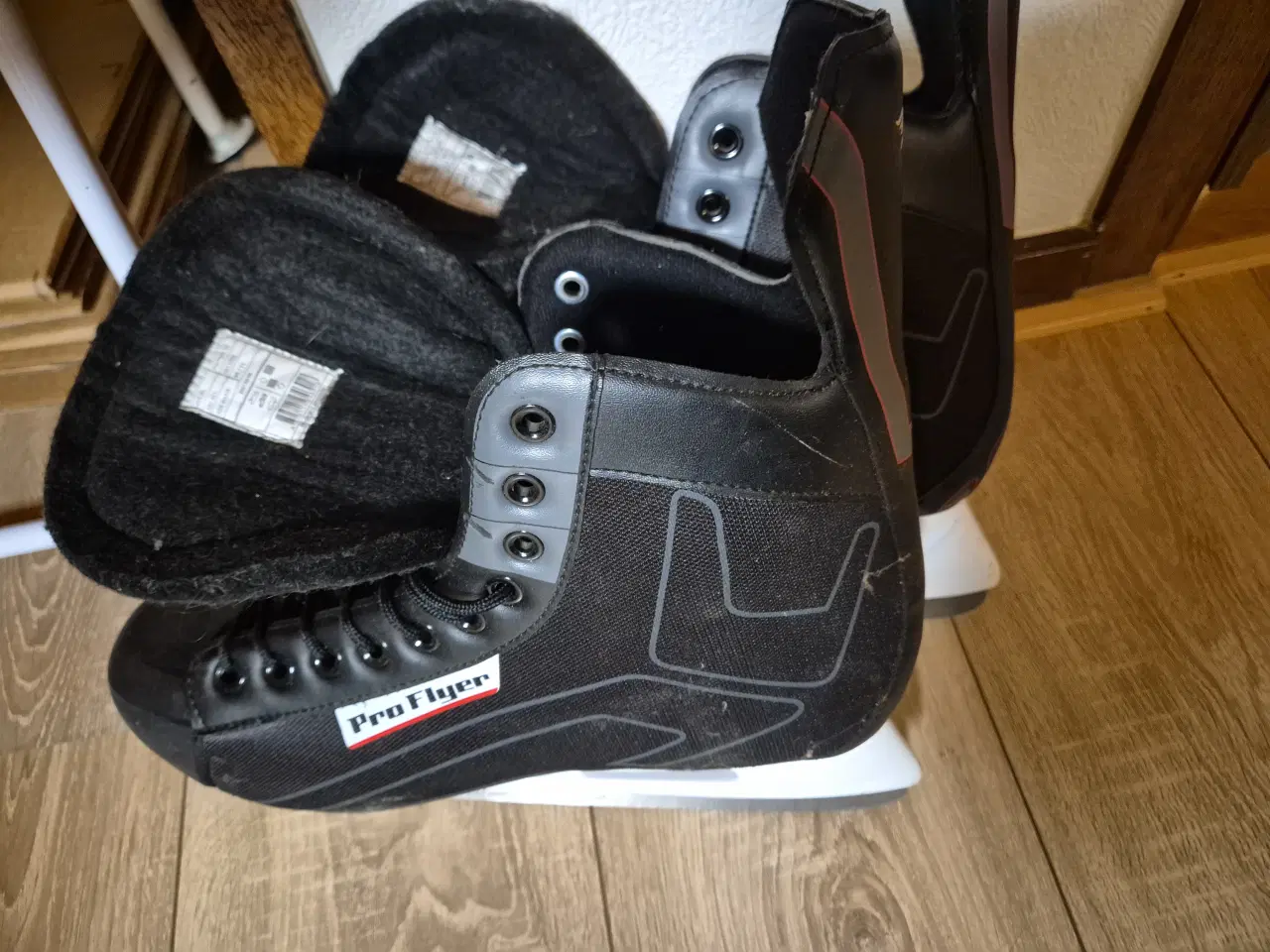 Billede 4 - Skøjter til mænd 