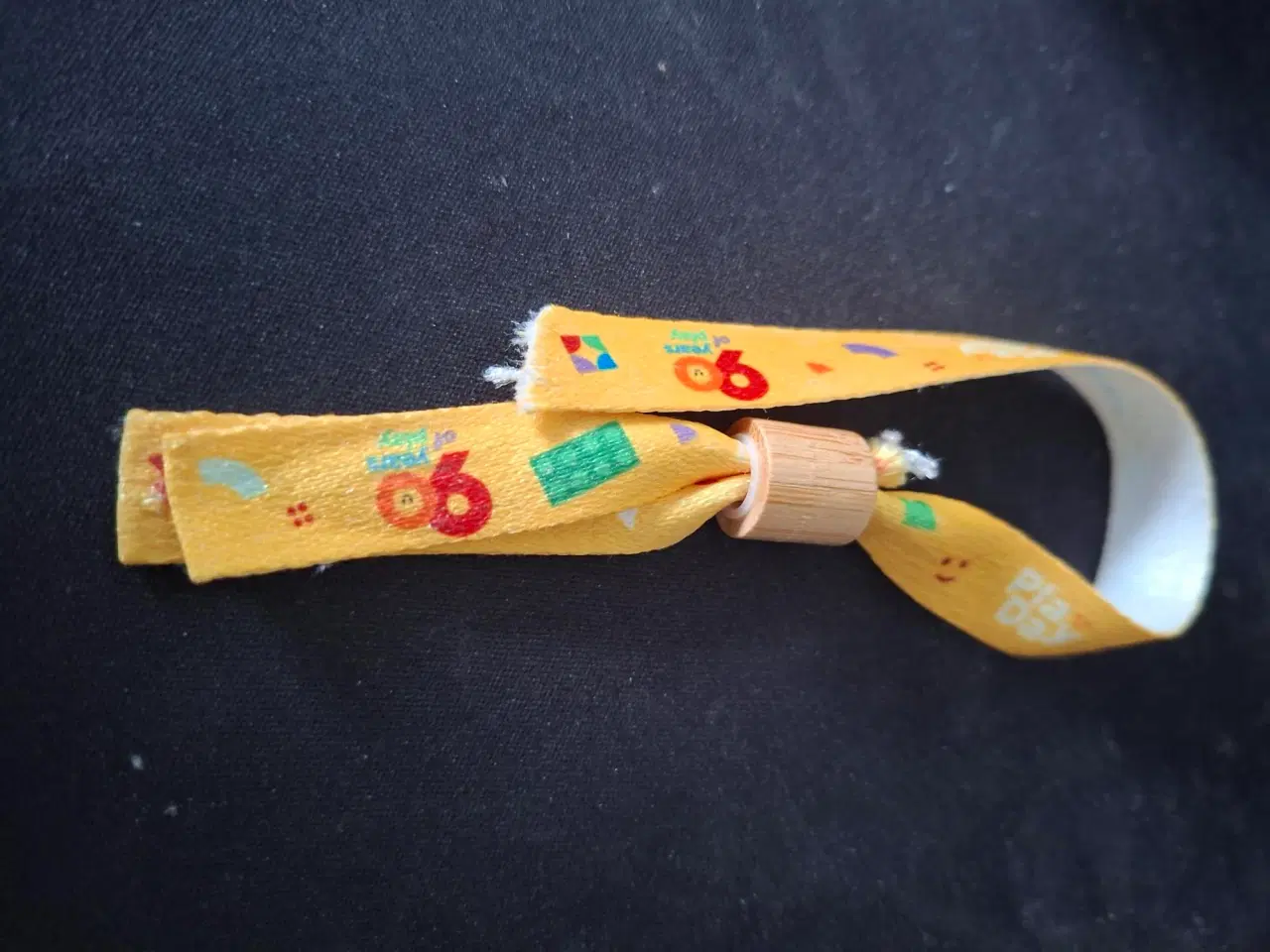 Billede 2 - Lego Exclusives, 90 years of PLAY med Plakat