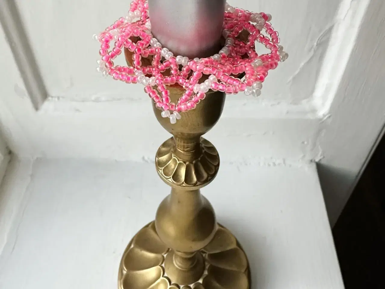 Billede 2 - Perlesyet lysekrans, pink/sæbeboble
