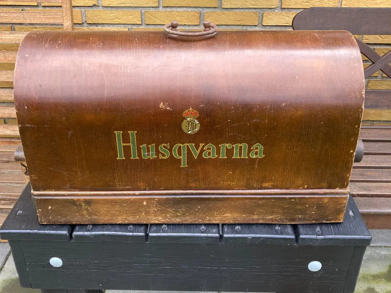 Billede 1 - Gammel husqvarna symaskine 