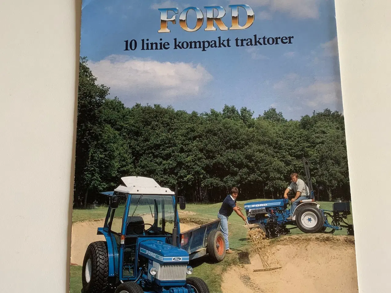 Billede 1 - FORD traktorbrochurer